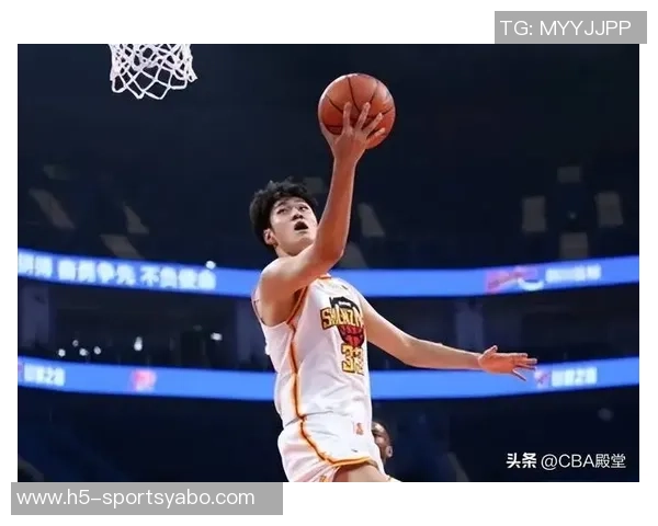 郑永刚谈备赛挑战球员在落后时保持斗志不放弃